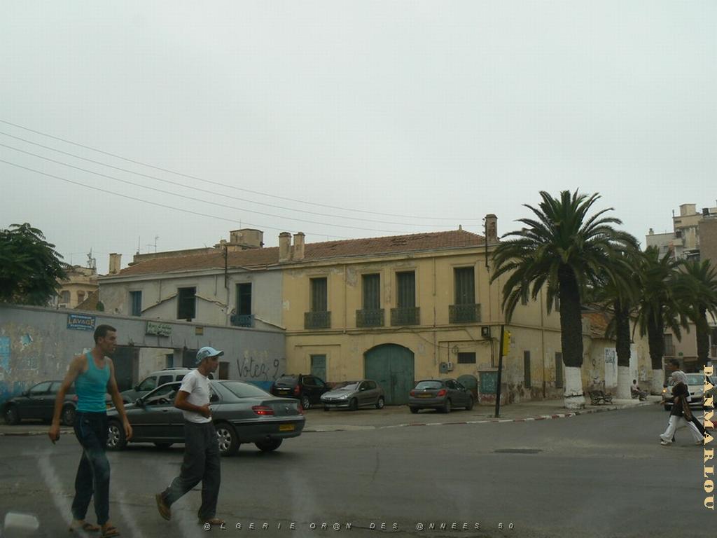 01 angle Rue d'arzew et general Faidherbe .jpg